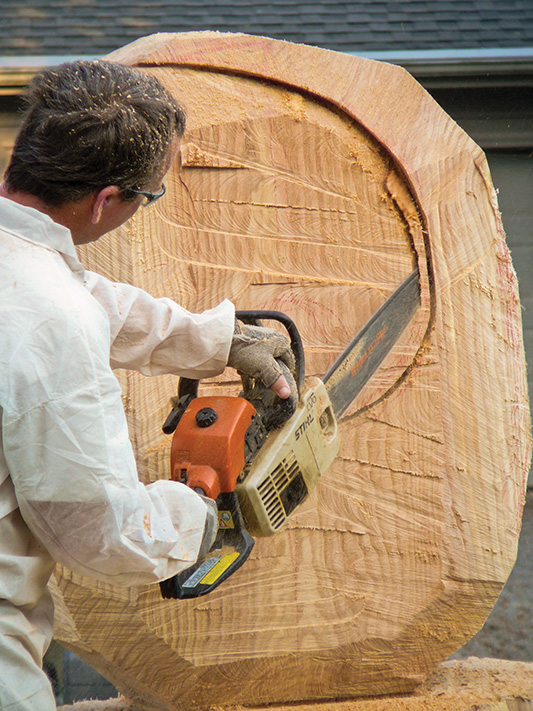 wood carving, chainsaw, lumber art