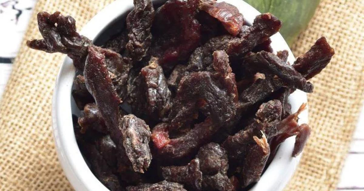 Review Sunnyland Farms Jerky Outside Bozeman