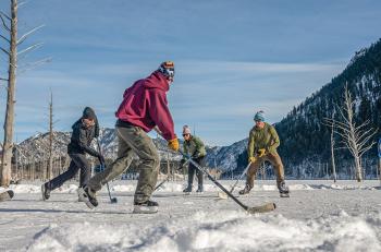 pond hockey