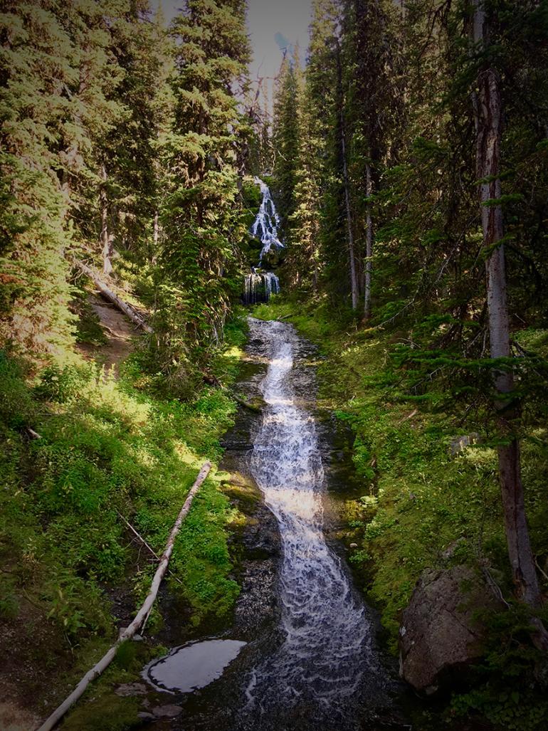 Hyalite Creek Trail Outside Bozeman