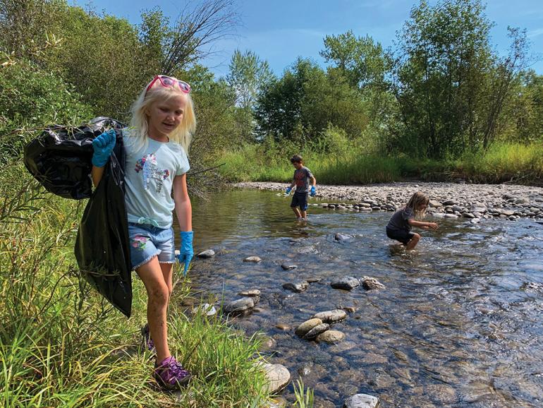 photo courtesy Gallatin Watershed Council river cleanup