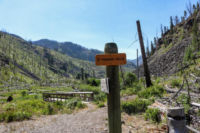trails, sign