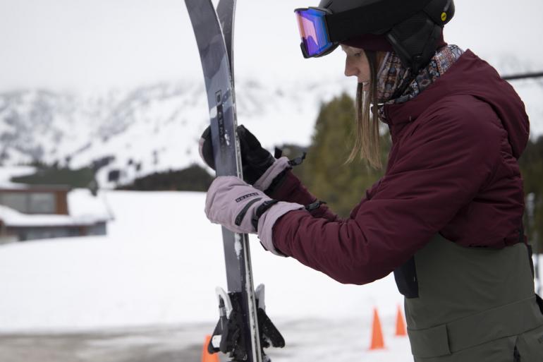 Review Burton Gore Tex Mittens Outside Bozeman