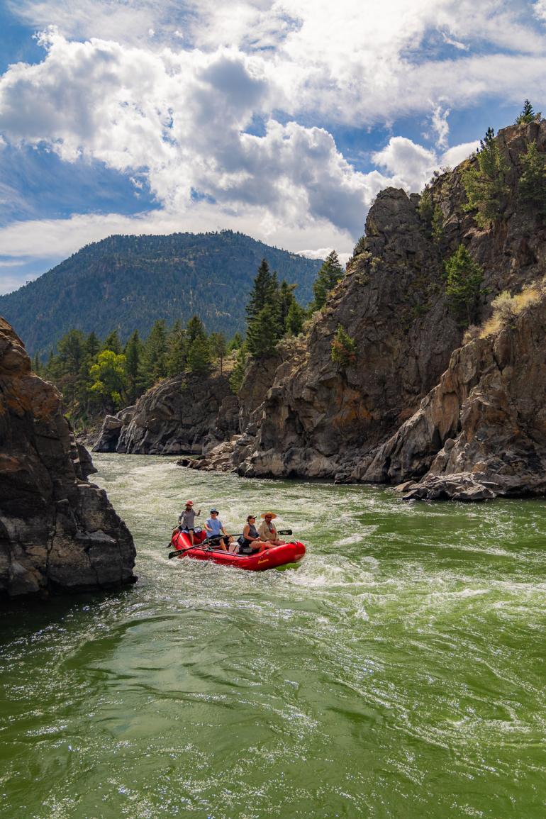 Yankee Jim Canyon raft