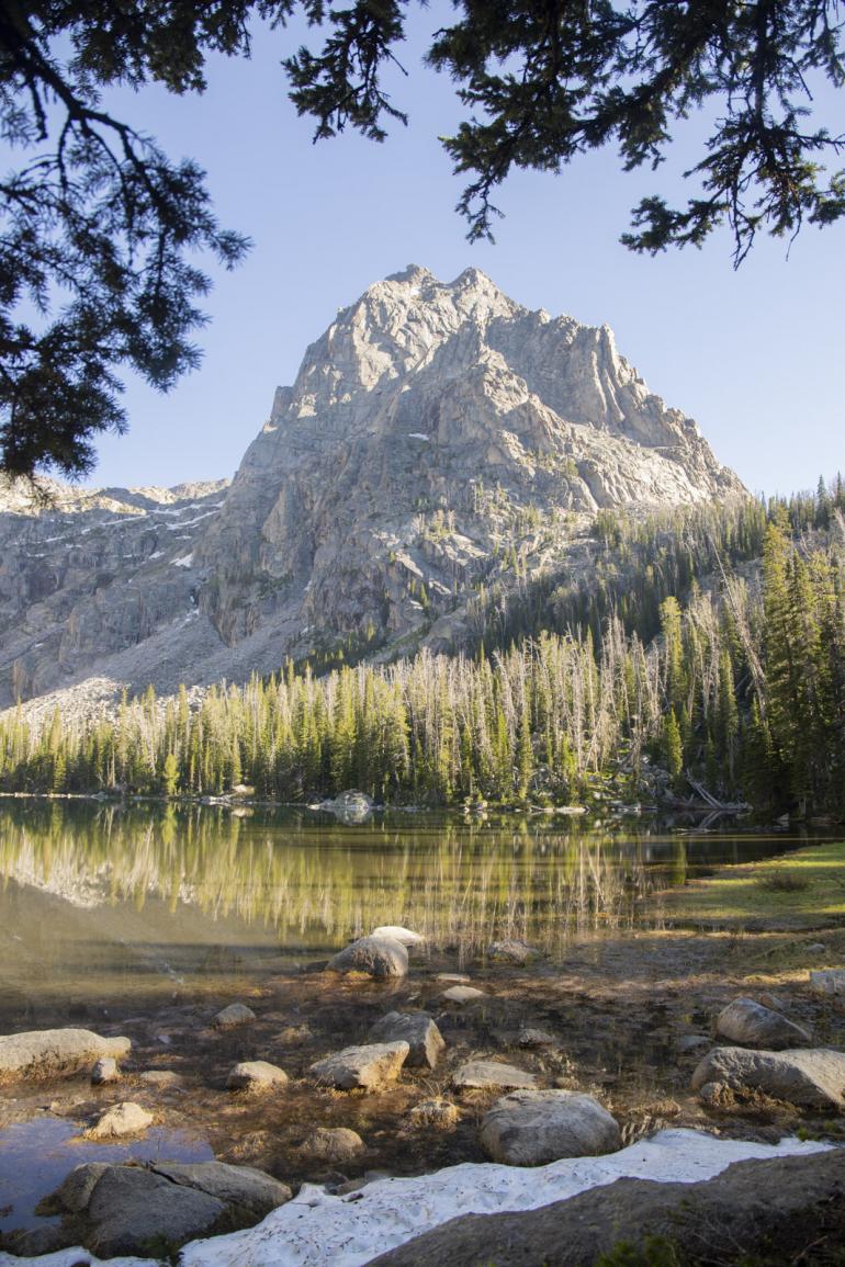 elbow lake backpacking