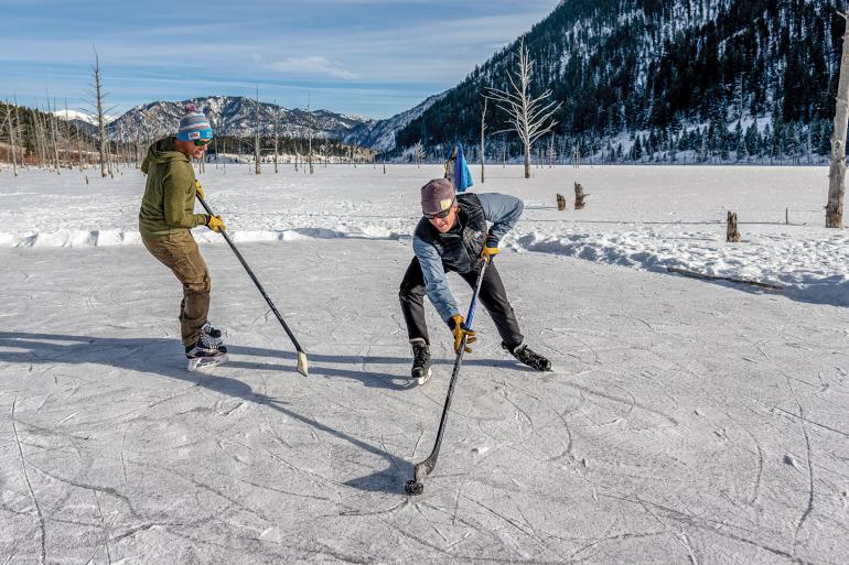 pond hockey