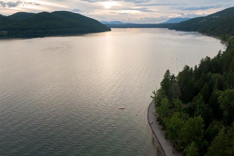 Les Mason State Park at Whitefish Lake
