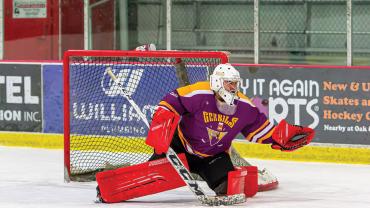 Hockey goalie