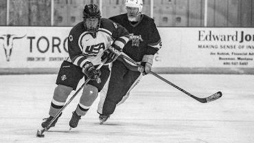 senior legends hockey game