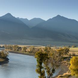 Yellowstone river flows through Paradise Valley