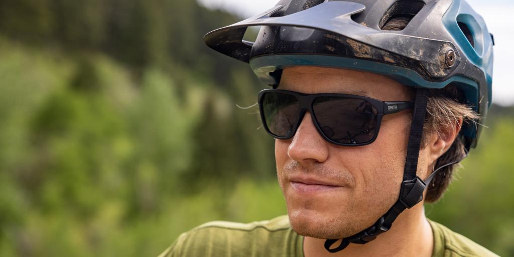 (スミス) サングラス PivLock Leadout Black Free 正規品 無料ラッピング可]スミス サングラス PivLock Leadout Black