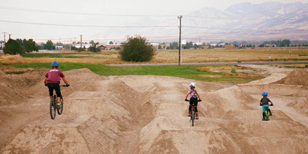 Dirt jump deals track near me